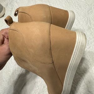 Paolo Linea wedge sneaker - size 8.5 (fits like an 8)